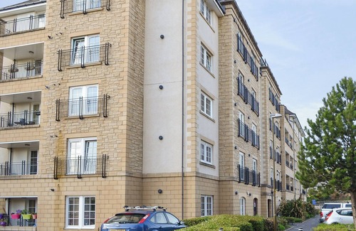 Leith Cottage | 3 bedroom accommodation in Edinburgh