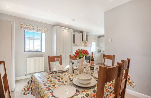Llanfachraeth Cottage | 3 bedroom accommodation in Llanfachraeth, near Trearddur Bay