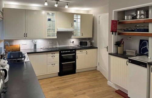 Isle of Arran Cottage | 3 bedroom accommodation in Lamlash