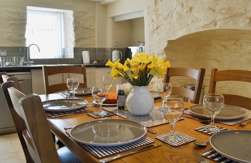 Amlwch Cottage | 3 bedroom accommodation in Llaneilian, near Amlwch
