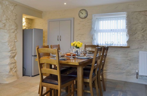 Amlwch Cottage | 3 bedroom accommodation in Llaneilian, near Amlwch