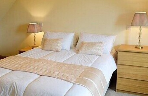 Gordon Cottage | 3 bedroom accommodation in Gordon, near Kelso