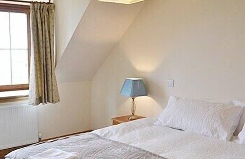 Gordon Cottage | 3 bedroom accommodation in Gordon, near Kelso