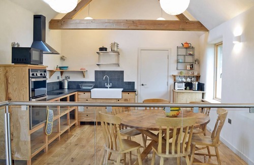 Totnes Cottage | 3 bedroom accommodation in Dartington, near Totnes