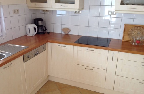 Szolad Villa | 3 bedroom accommodation in Szólád