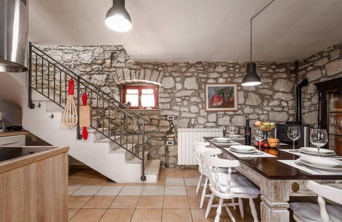 Dracevac House | 3 bedroom accommodation in Porec