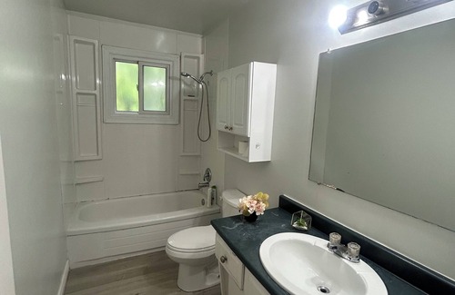 White Oaks House | 3 bedroom and one sofa bed house in London