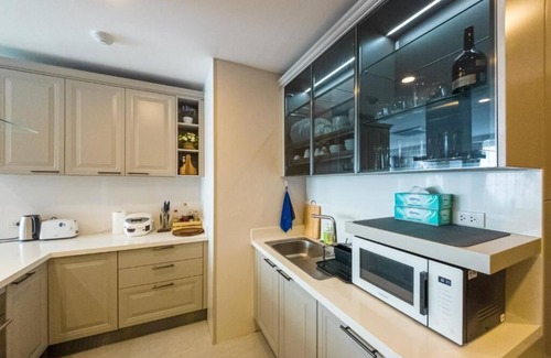 Karon Apartment | 3 Bedroom Apartment Premium 181м² 300m from the sea