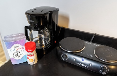 Bartlett Apartment | 3-bedroom apartment in awesome Bartlett with WiFi, AC