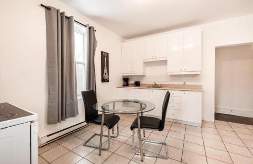 Verdun Apartment | 3 bedroom apartment in Verdun