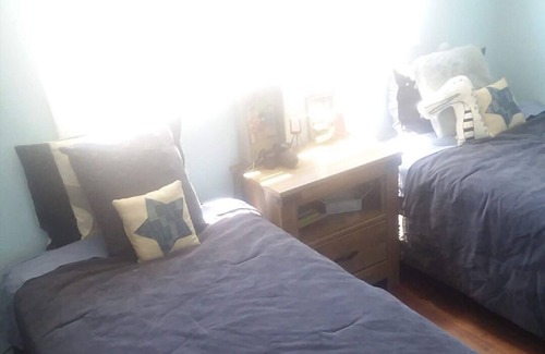 Clinton Apartment | 3 bedroom apartment near Beaches and Outlets Mall