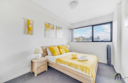 Homebush Apartment | 3 bedroom apartment, Sleek Sanctuary in Homebush