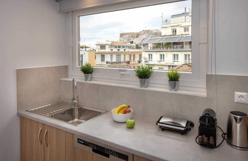 Plaka Condo | 3 bedroom apt next to Syntagma with Acropolis view, Luxury Apartment
