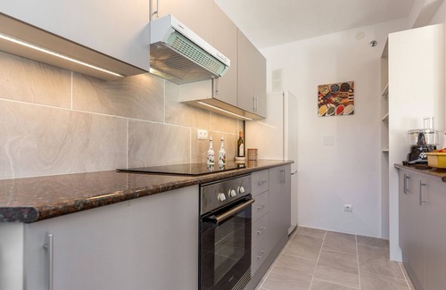 Marbella City Centre Apartment | 3 Bedroom Apt. Premier Location, Central Marbella between Old Town & the Sea
