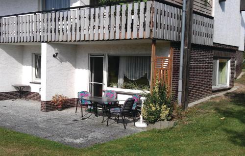 Breuna Apartment | 3 Bedroom Awesome Apartment In Breuna