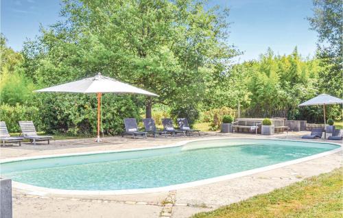 Cheille House | 3 Bedroom Awesome Home In Cheille Bourg