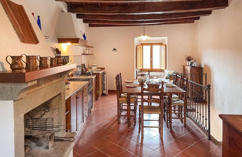 Papiano di Stia House | 3 bedroom awesome home in Papiano