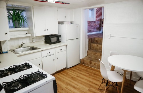 Congress Park House | 3 Bedroom Basement Bungalow next to Cheeseman Park