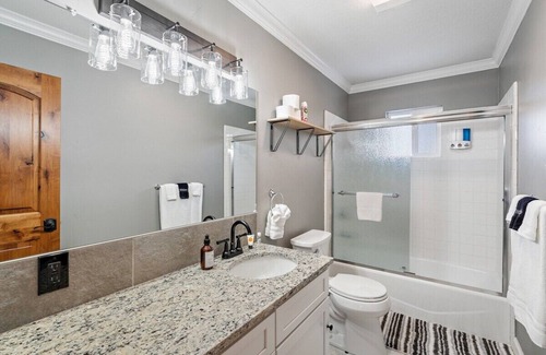 Boise Bench House | 3 Bedroom Boise State Home near BSU and Airport
