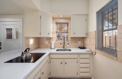 Sam Hughes House | 3-bedroom bungalow in superb Central Tucson location walking distance to U of A.