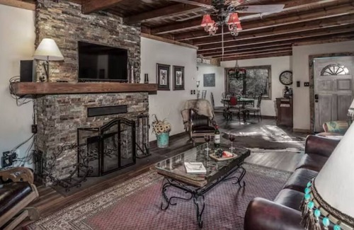 Ruidoso House | 3 Bedroom Cabin - Sleeps 6