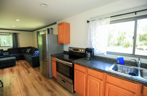 Athelstane Cabin | 3 bedroom cabin with private access to 2000 feet of river frontage