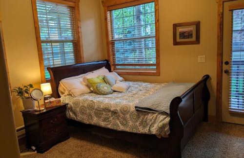 Driggs House | 3 bedroom Condo 629 Valley Centre Drive Unit 3