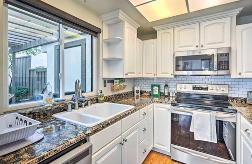 Walnut Creek Condo | 3-bedroom condo in walkable Walnut Creek with AC and tennis/hot tub/pool