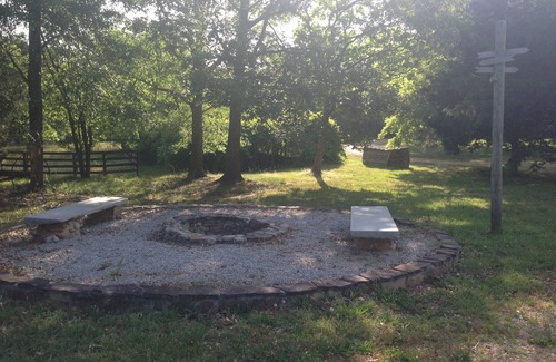 Reed Creek Cottage | 3 Bedroom Cottage on Agritourism Rescue Farm on Beautiful Lake Hartwell -
