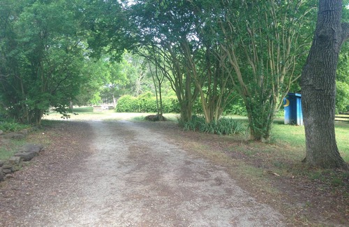 Reed Creek Cottage | 3 Bedroom Cottage on Agritourism Rescue Farm on Beautiful Lake Hartwell -