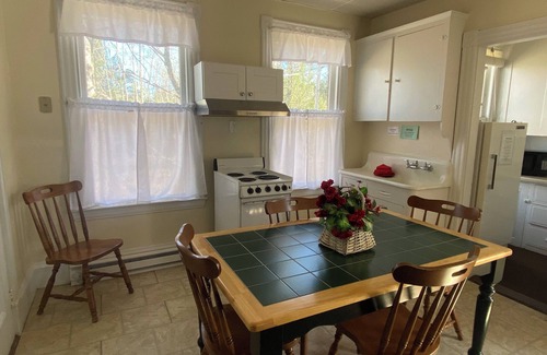 Poland Cottage | 3 Bedroom Cottage at the 500 acre Poland Spring Resort with lots of onsite activities!