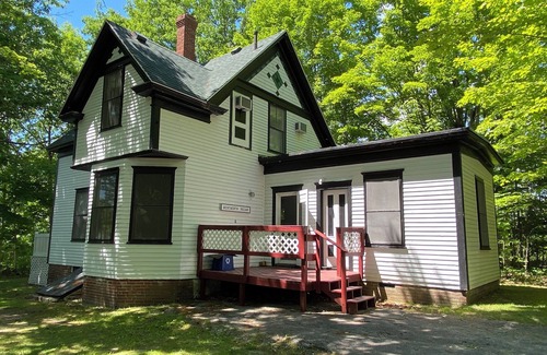 Poland Cottage | 3 Bedroom Cottage at the 500 acre Poland Spring Resort with lots of onsite activities!