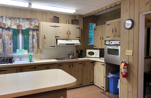 Poland Cottage | 3 Bedroom Cottage at the 500 acre Poland Spring Resort with lots of onsite activities!