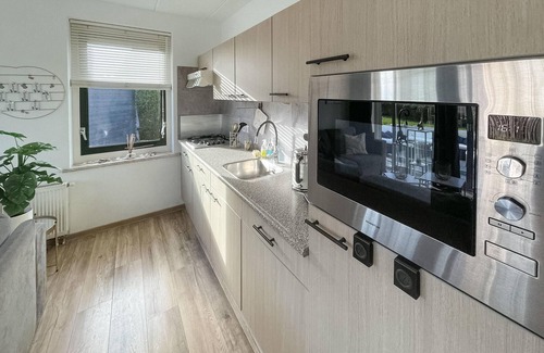 Tzummarum House | 3 bedroom cozy home in Tzummarum