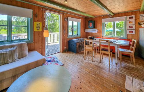 Mellerud House | 3 Bedroom Cozy Home In Mellerud