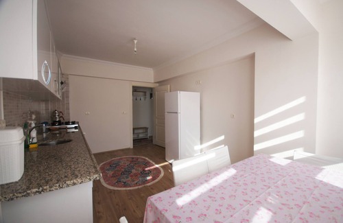 Fethiye Condo | 3 Bedroom Family-sized Apartment with Swimming pool in Fethiye