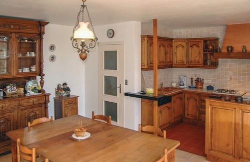 Saint-Sulpice-d'Excideuil House | 3 bedroom accommodation in St.Sulpice-d'Exideuil