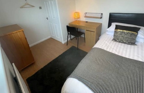 Marley Hill House | 3 Bedroom Spacious House in Sunniside Near Newcastle