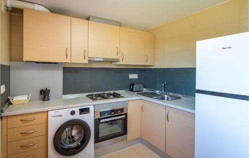 Caravaca de la Cruz House | 3 Bedroom Gorgeous Home In Caravaca De La Cruz