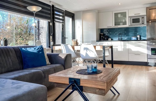 Stavenisse House | 3 bedroom gorgeous home in Stavenisse