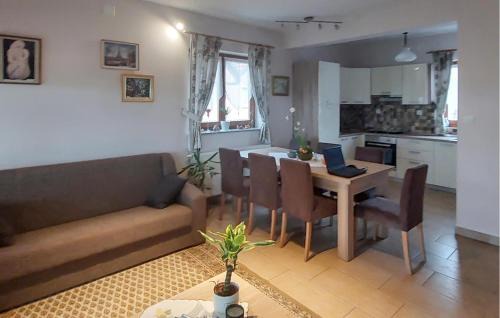 Sveti Kriz House | 3 Bedroom Gorgeous Home In Sveti Kriz