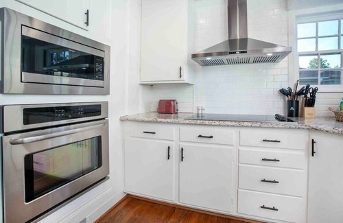 Tyler House | 3 Bedroom Historical Registry Home