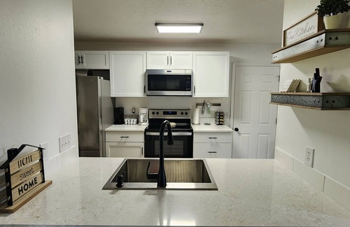 Richland House | 3-bedroom home in the quiet and peaceful Waynesville area.