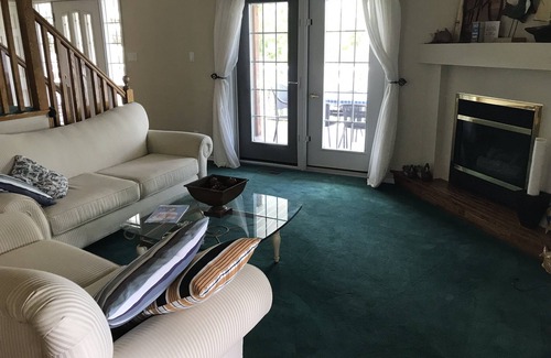 Kenora House | 3 bedroom home near Kenora