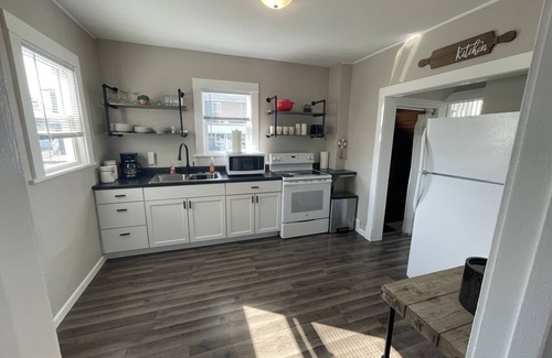 Lake City House | 3 Bedroom home (sleeps 8)