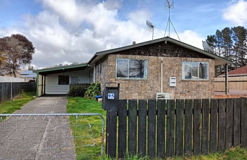 Kawaha Point House | 3 Bedroom House at 95 Aquirus Drive