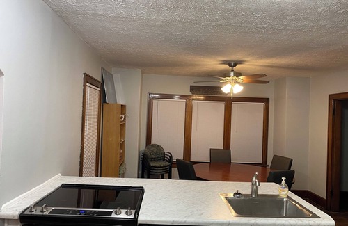 Old North Columbus House | 3 Bedroom House, Central Columbus, convenient to Ohio State Campus