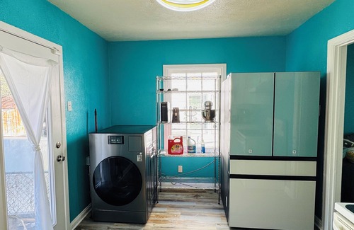 Temple House | 3-bedroom house. Everything you need in one spot. quiet and cozy home.