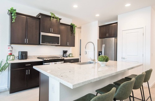 Laveen Village House | 3-bedroom house in amazing Laveen with WiFi, AC