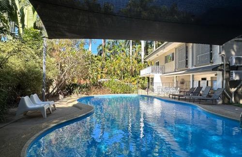 Arcadia House | 3 Bedroom House in Arcadia with huge Pool and Wifi 'Brookehaven'